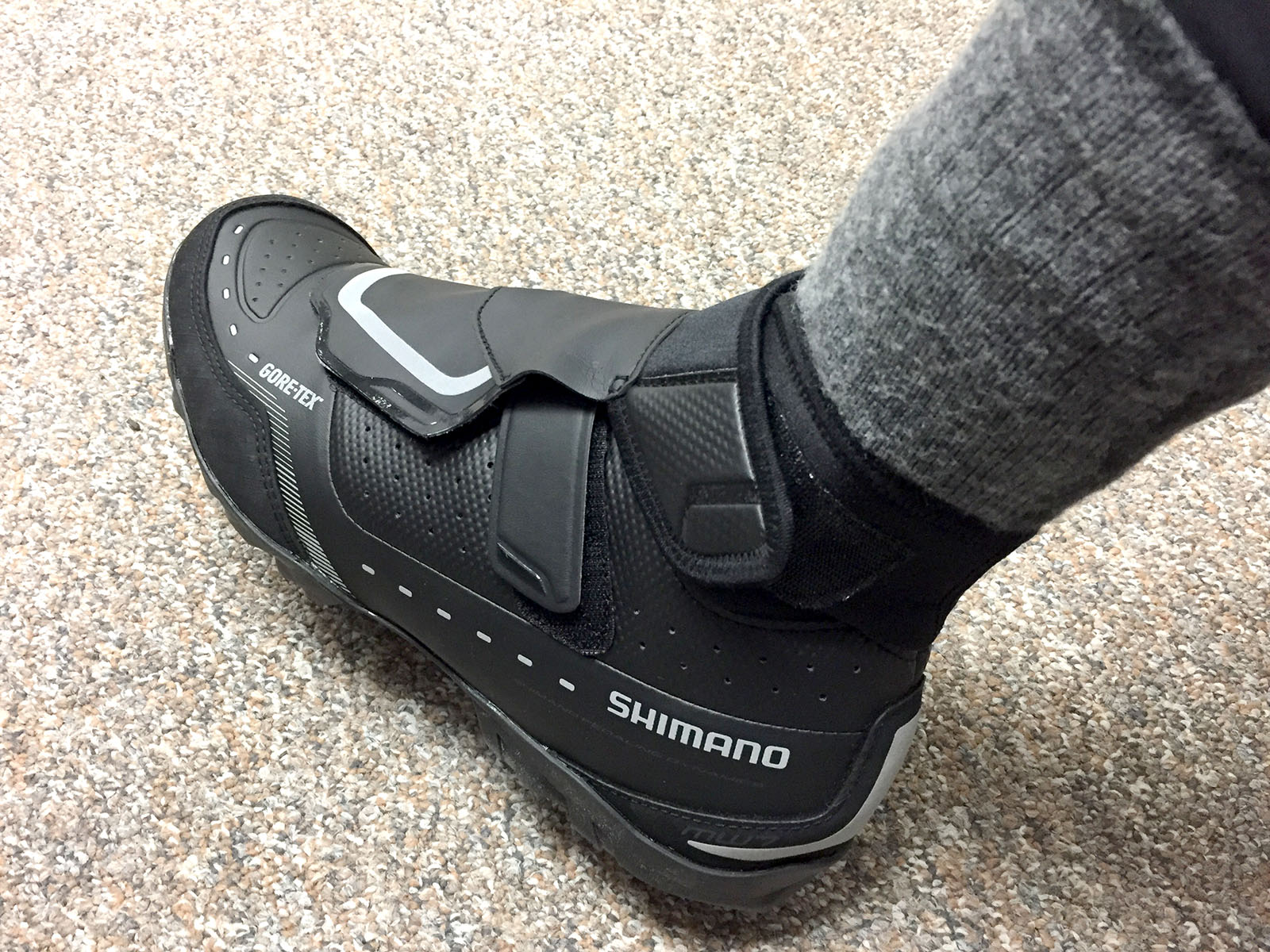 shimano winter shoes