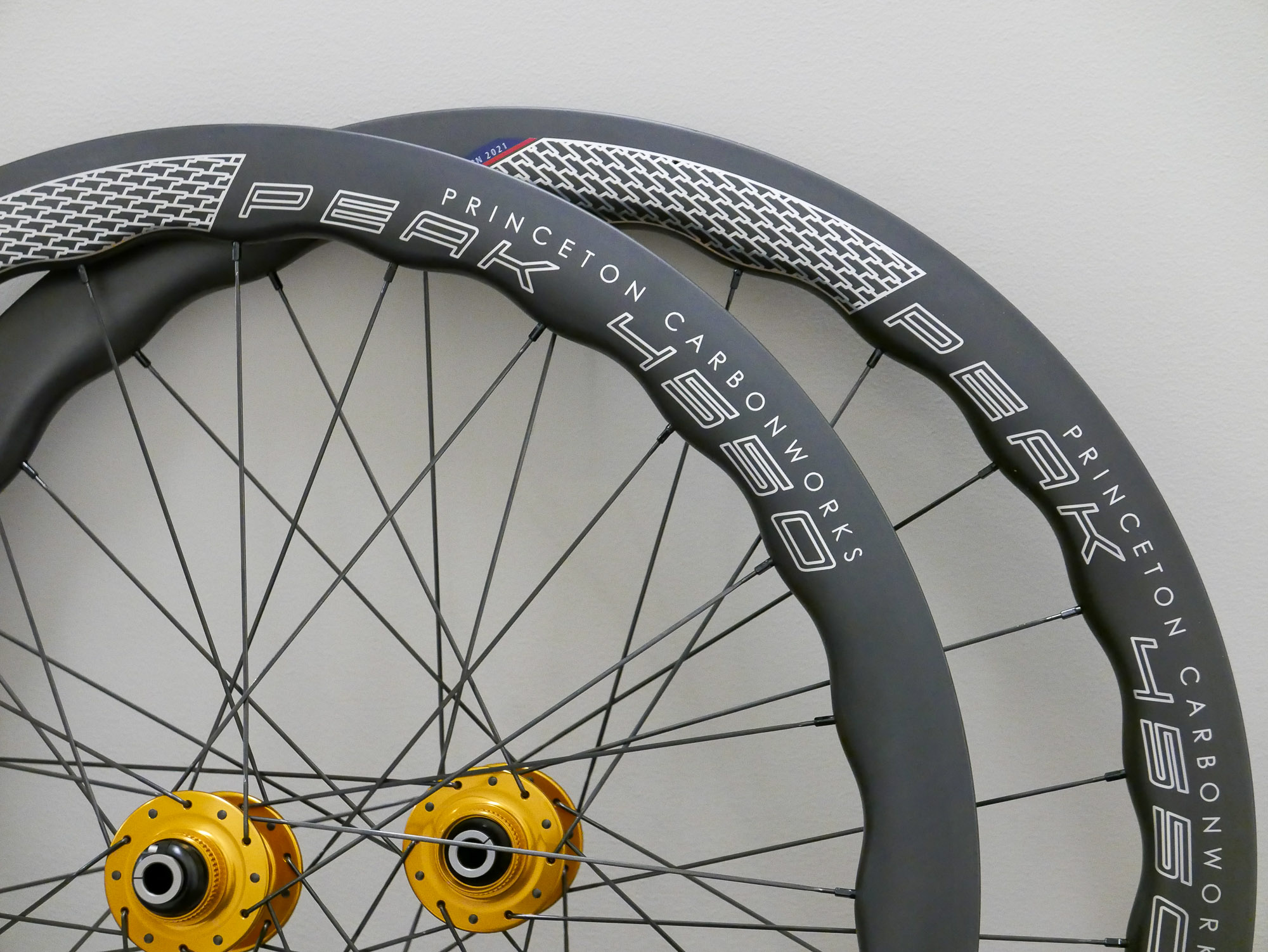 Princeton Carbonworks with Chris King R45 Hubs – Buckyrides