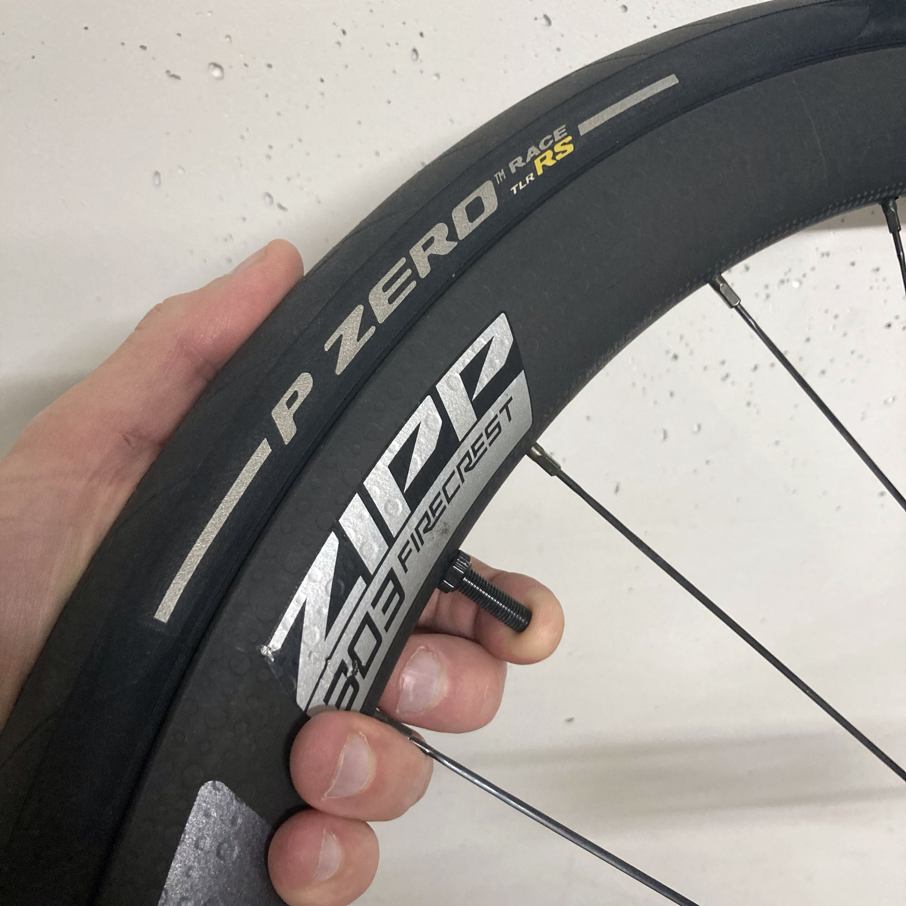 Reviewing Pirelli P Zero Race TLR RS: Top Road Tires – Buckyrides